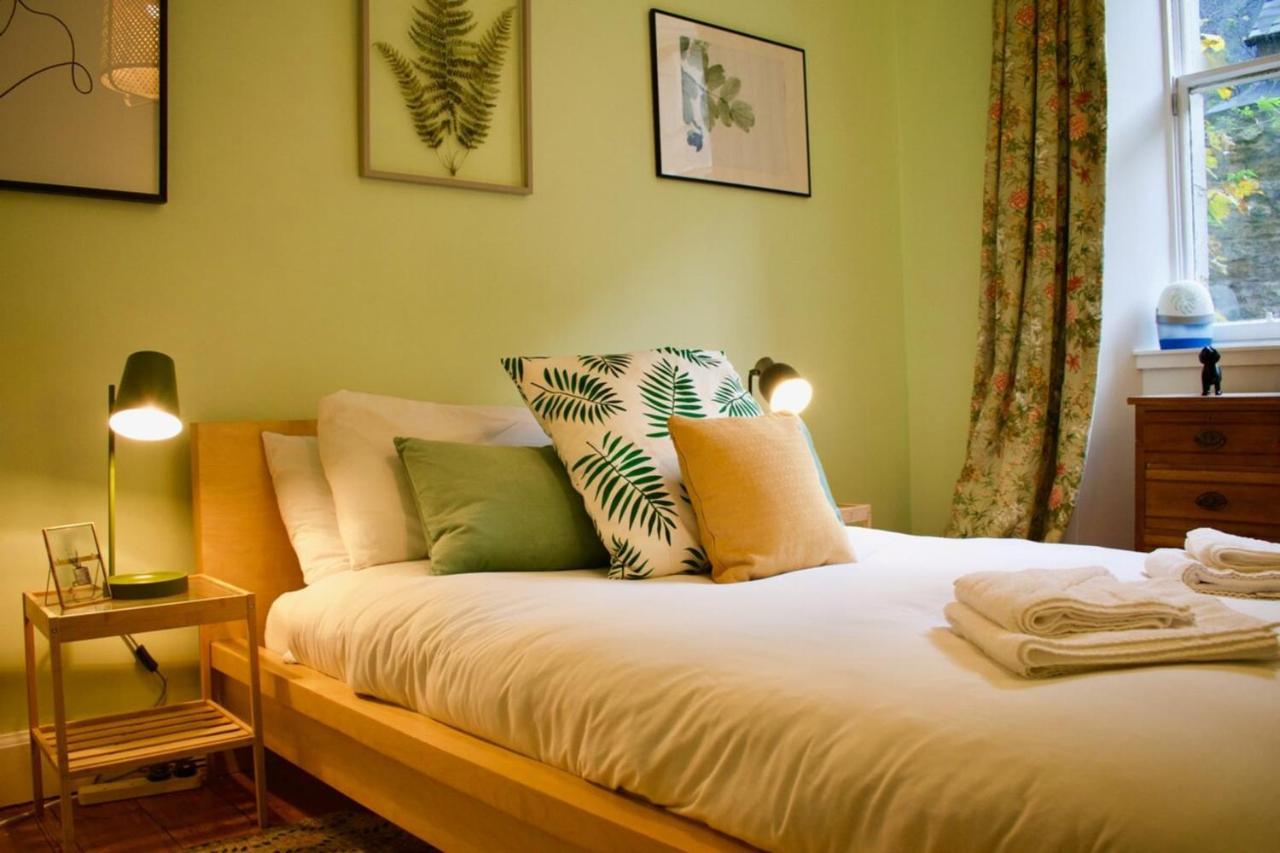 Central 3 Bedroom Next To Leafy Meadows EDI Exterior photo